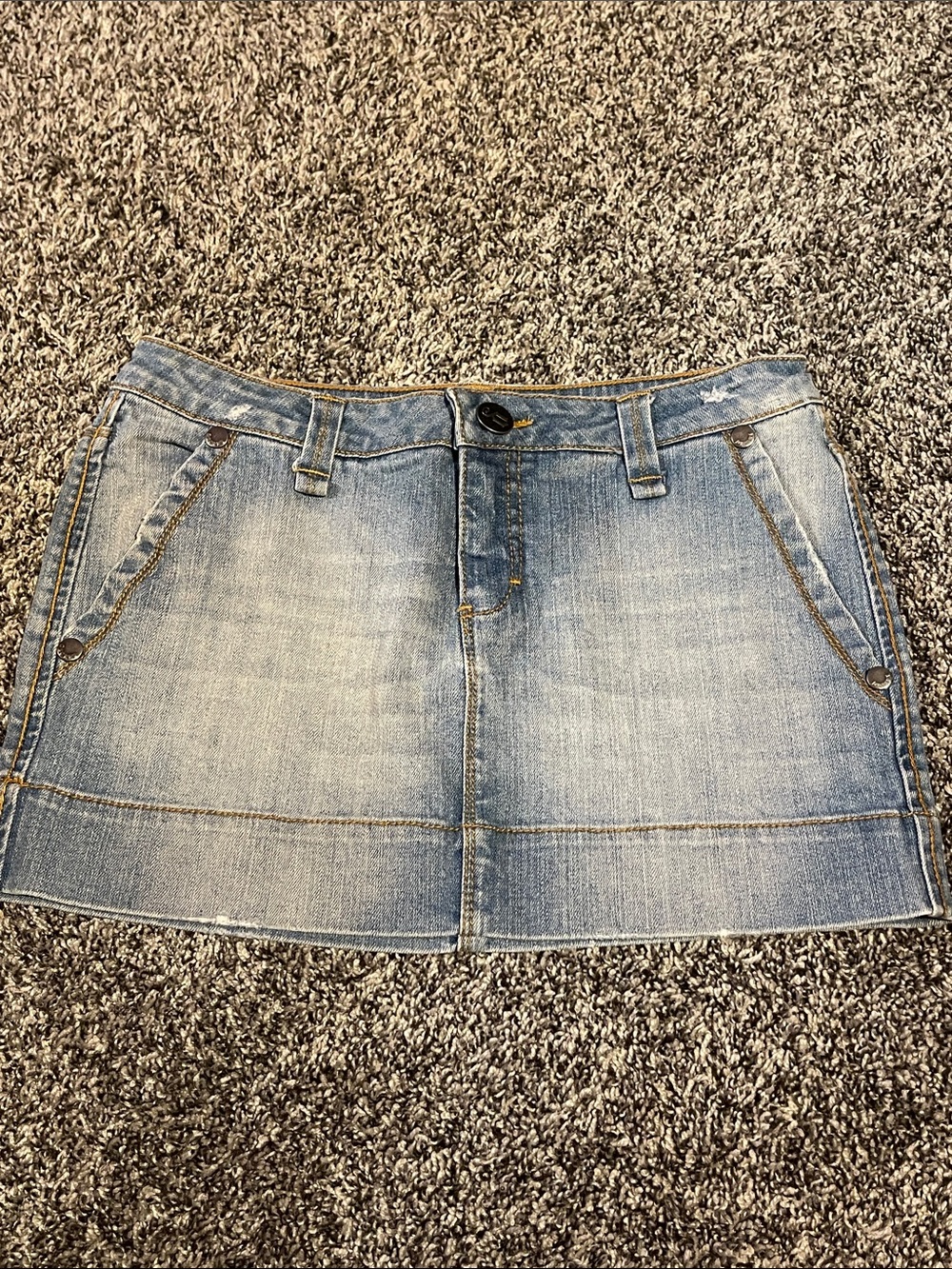 Y2K DECREE Light Blue Distressed Denim Mini Skirt (5)